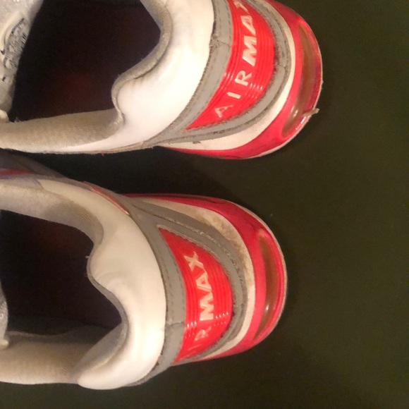 Shoes - Picture 3 of 5